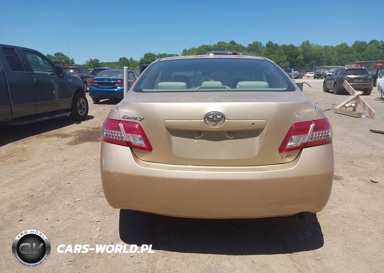 2010 Toyota Camry Le VIN:4T1BF3EK1AU049930 - 17
