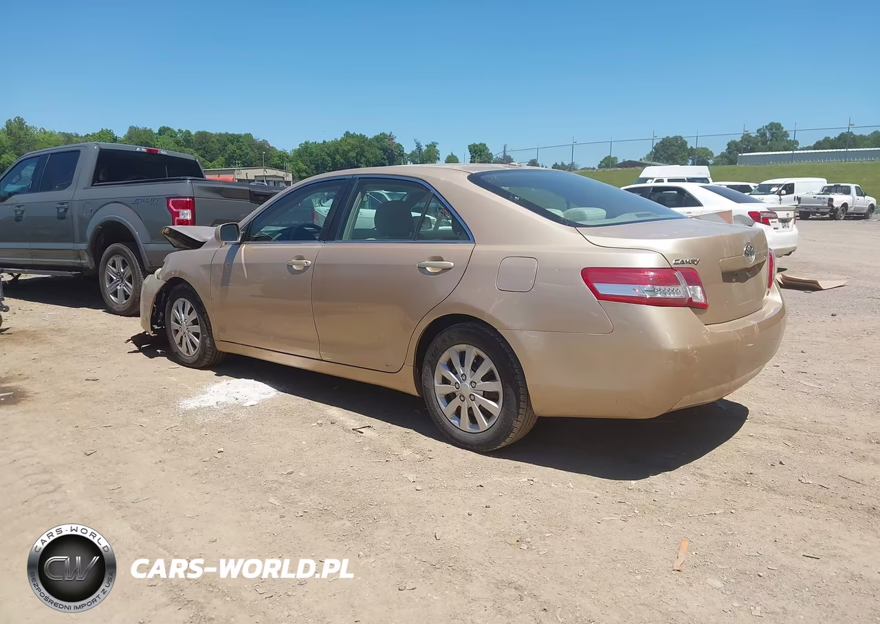 2010 Toyota Camry Le VIN:4T1BF3EK1AU049930 - 3