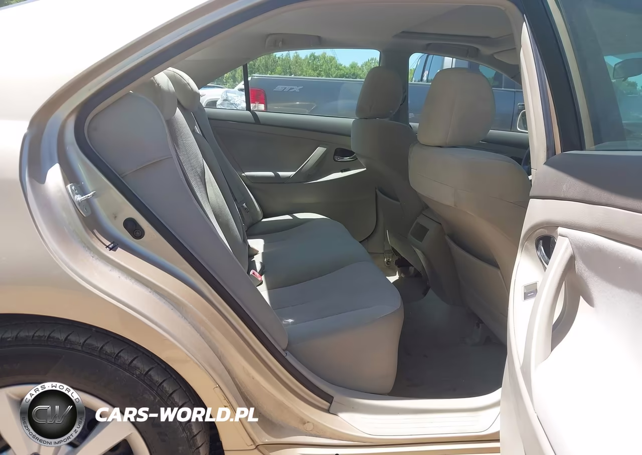 2010 Toyota Camry Le VIN:4T1BF3EK1AU049930 - 8