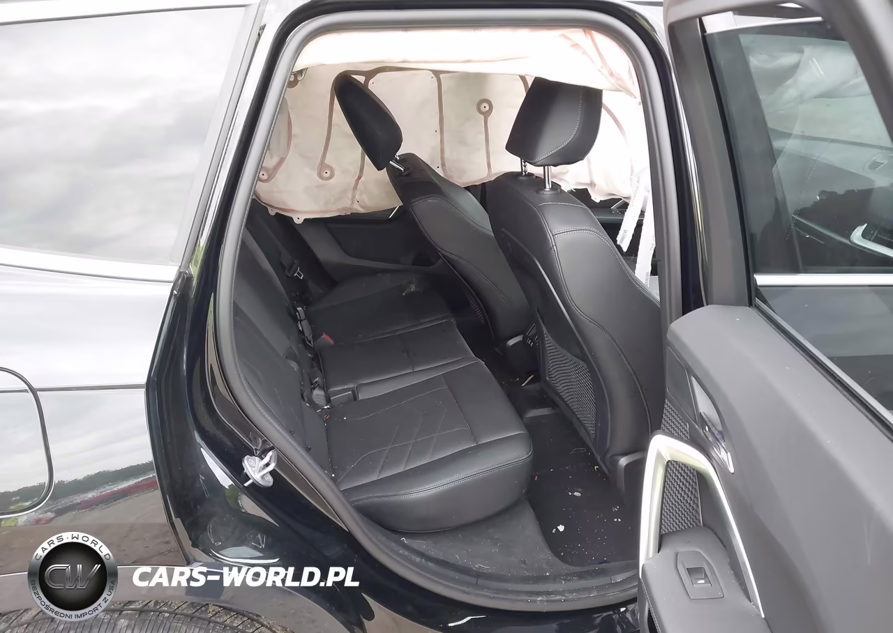 2024 BMW X1 xDrive28I VIN:WBX73EF03R5Z81681 - 8
