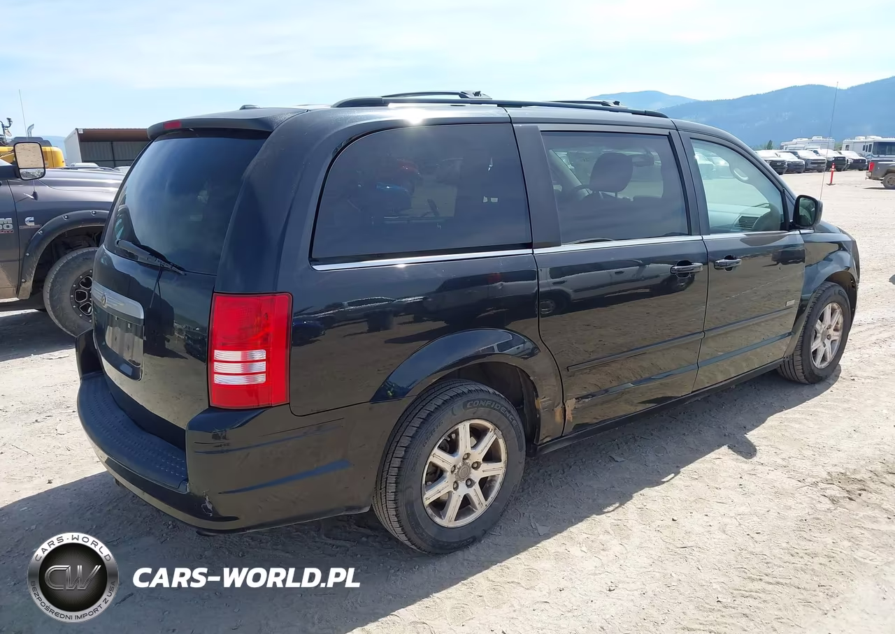 2008 Chrysler Town & Country Touring VIN:2A8HR54P98R709128 - 4