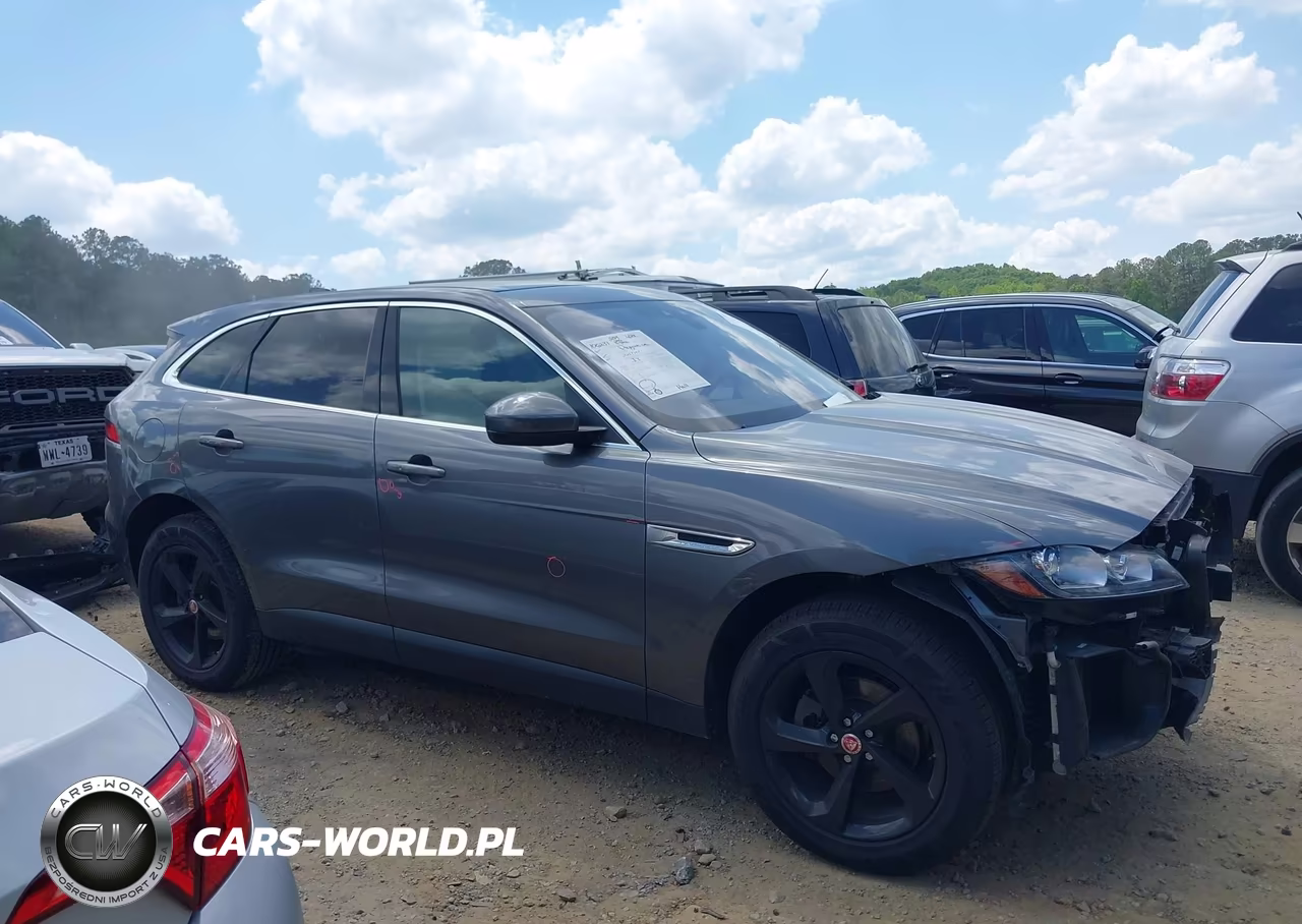 2019 Jaguar F-Pace 25T Prestige VIN:SADCK2FX0KA357283 - 13