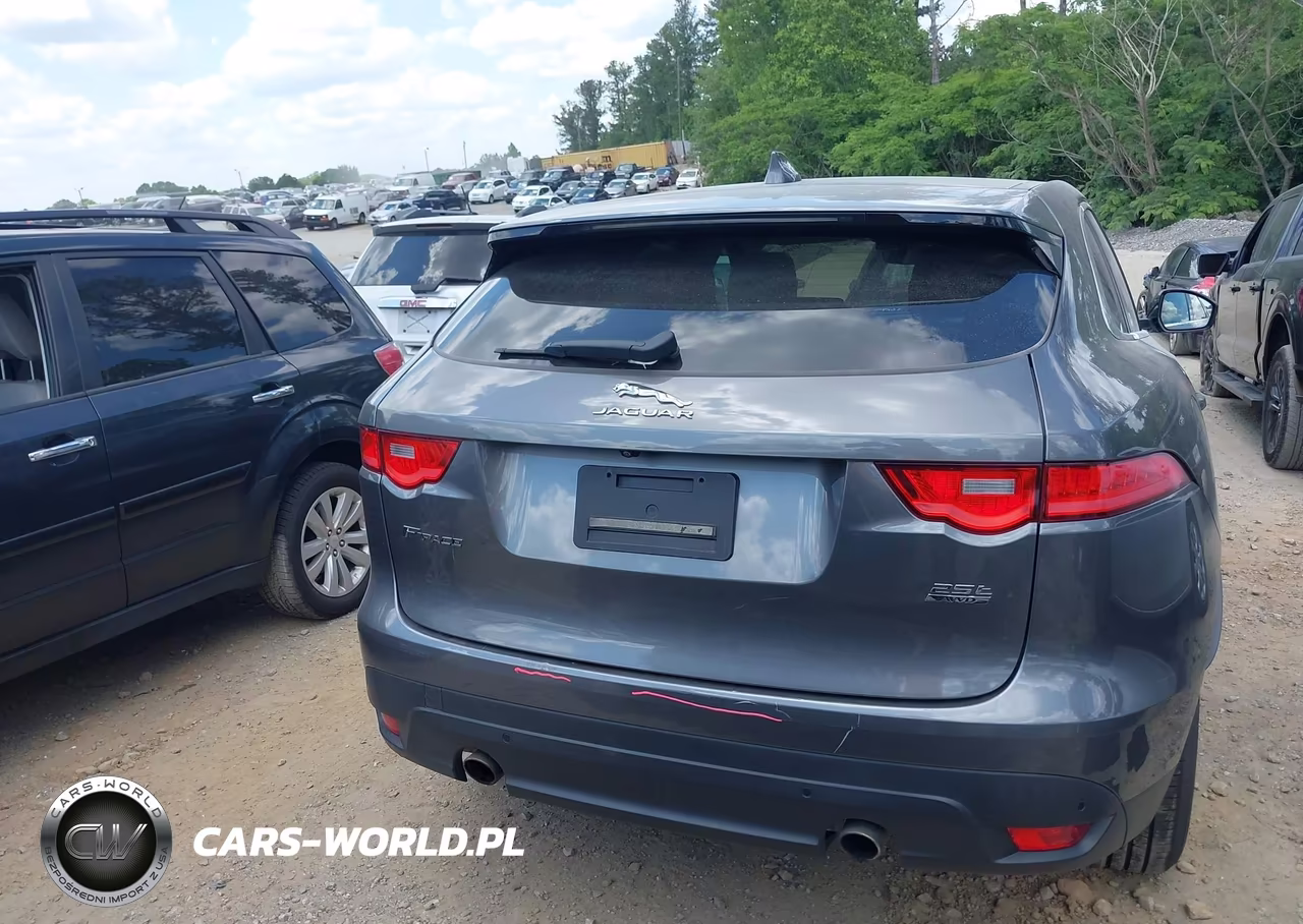 2019 Jaguar F-Pace 25T Prestige VIN:SADCK2FX0KA357283 - 16