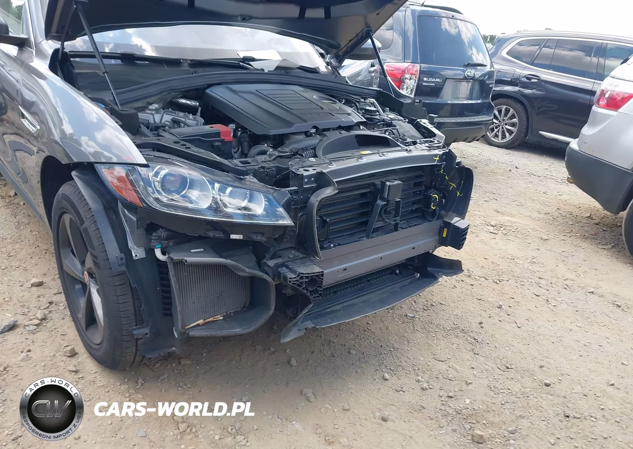 2019 Jaguar F-Pace 25T Prestige VIN:SADCK2FX0KA357283 - 6