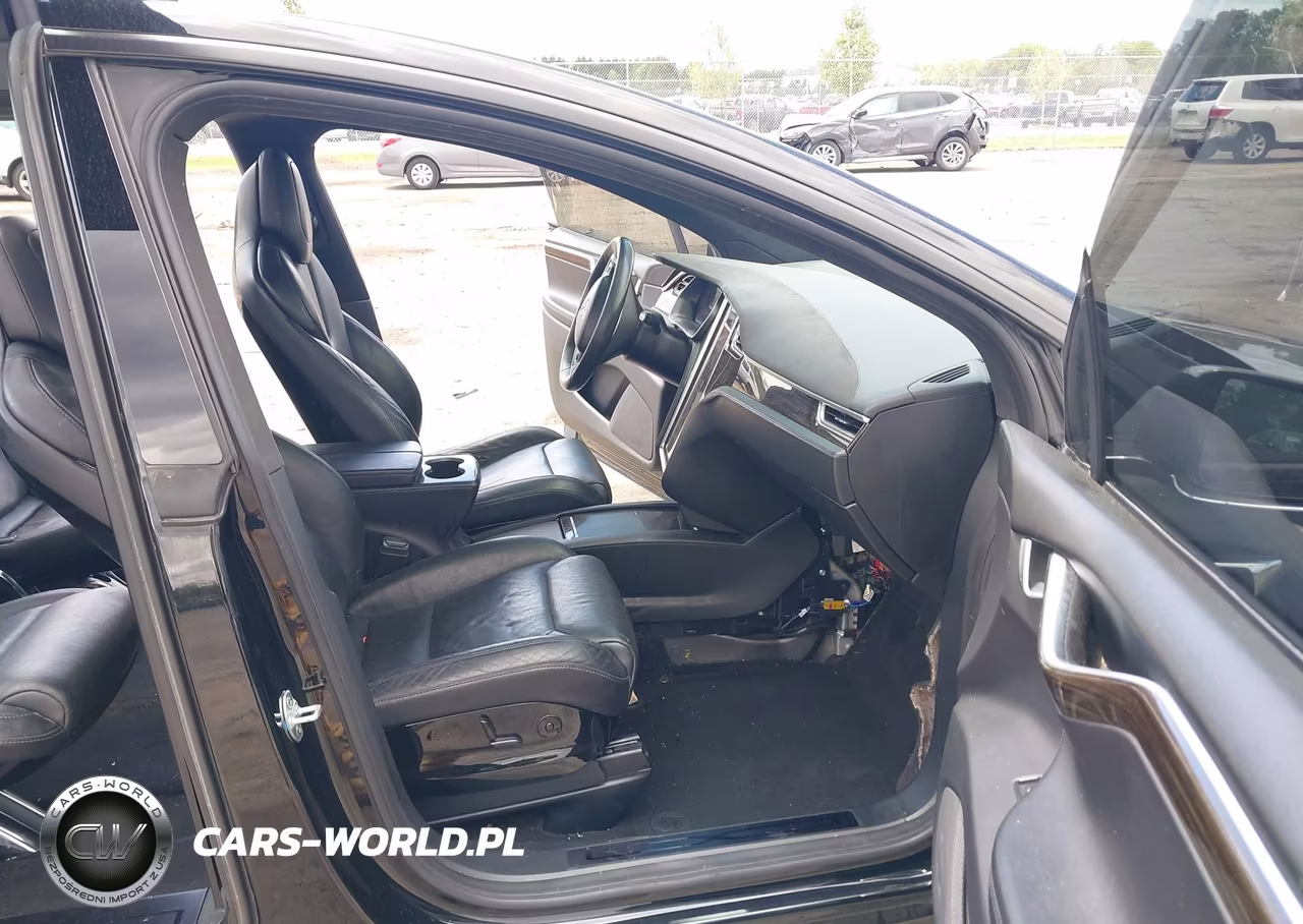 2016 Tesla Model X VIN:5YJXCBE22GF002873 - 5