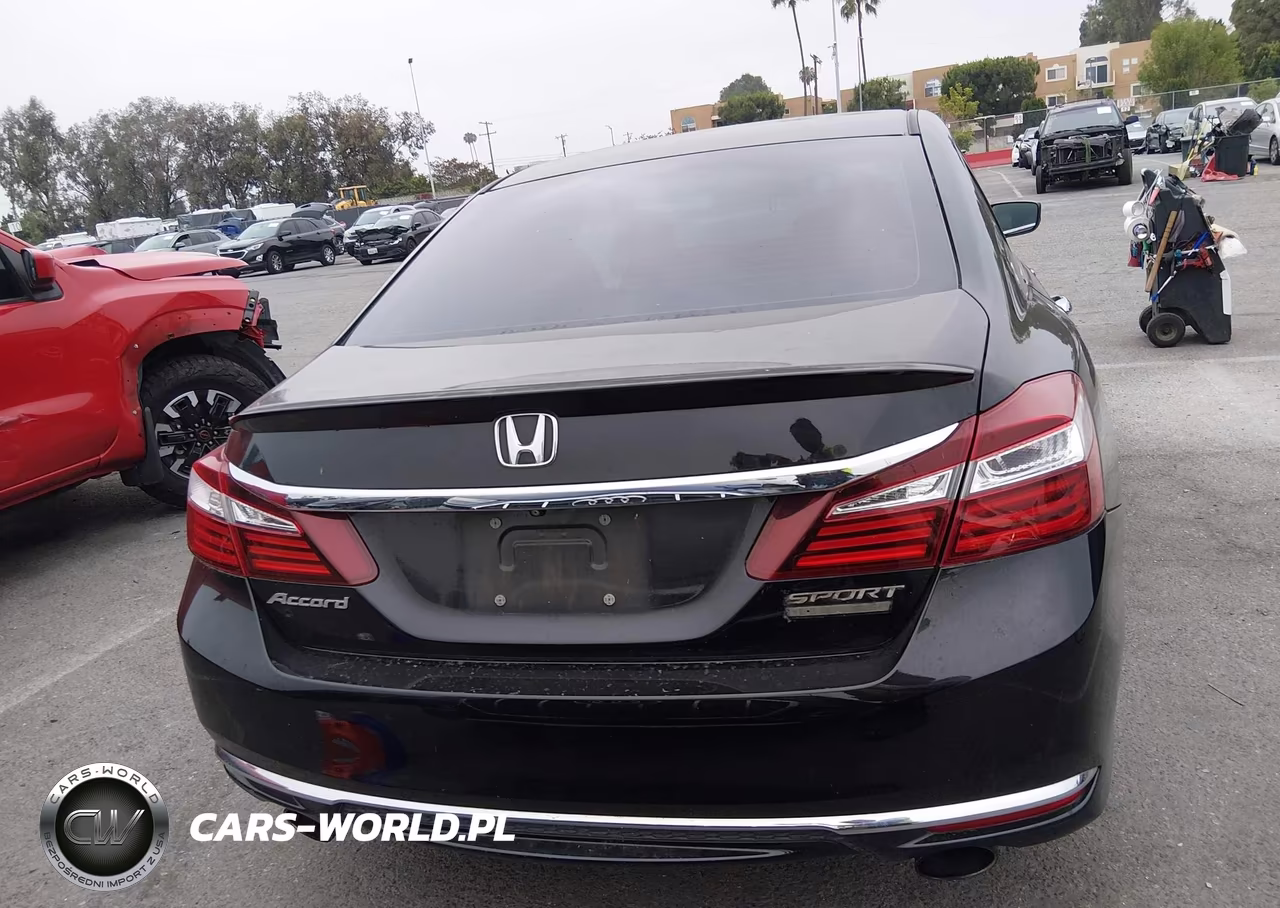 2017 Honda Accord Sport Se VIN:1HGCR2F1XHA180352 - 17