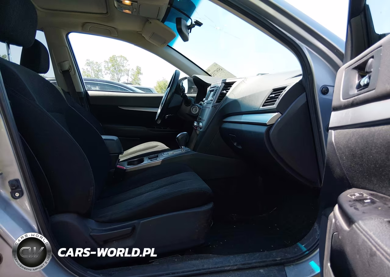 2014 Subaru Outback 2.5I Premium VIN:4S4BRBDC8E3285563 - 5