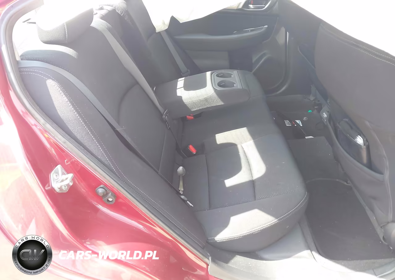 2018 Subaru Legacy 2.5I Premium VIN:4S3BNAC66J3009933 - 8