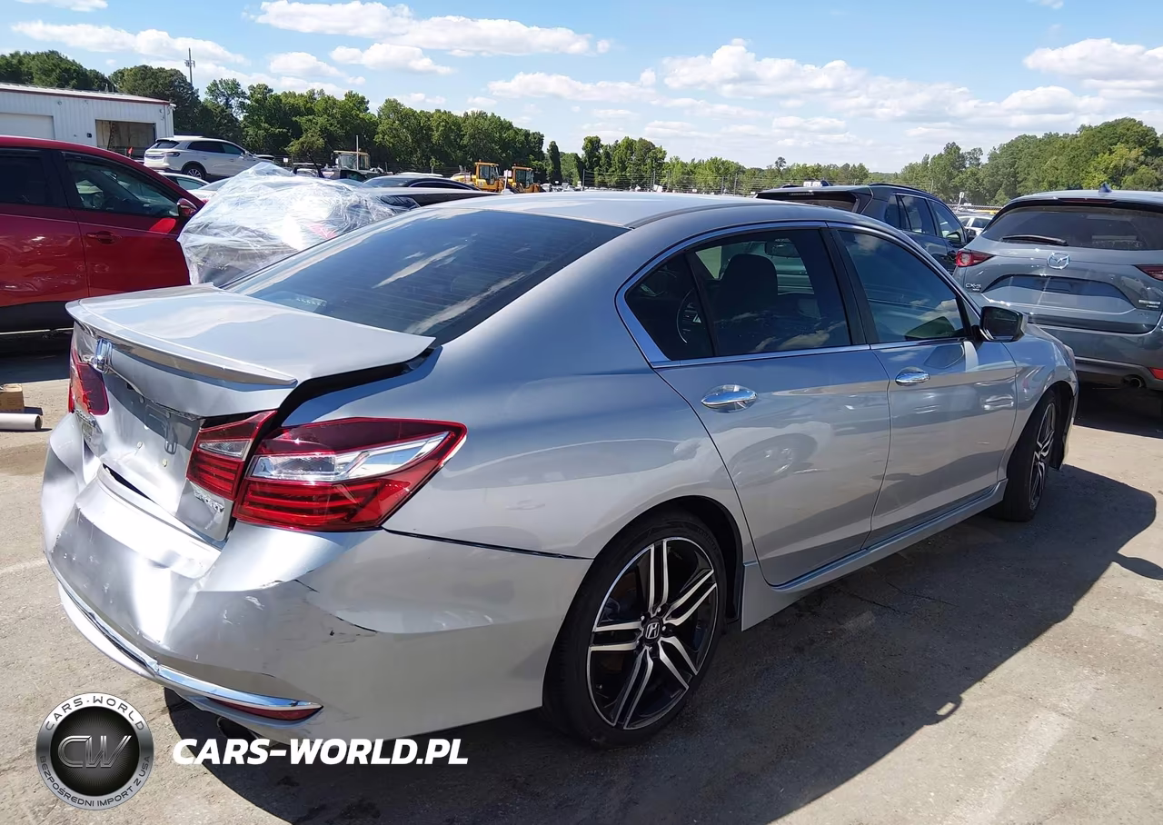 2017 Honda Accord Sport VIN:1HGCR2F53HA282482 - 4
