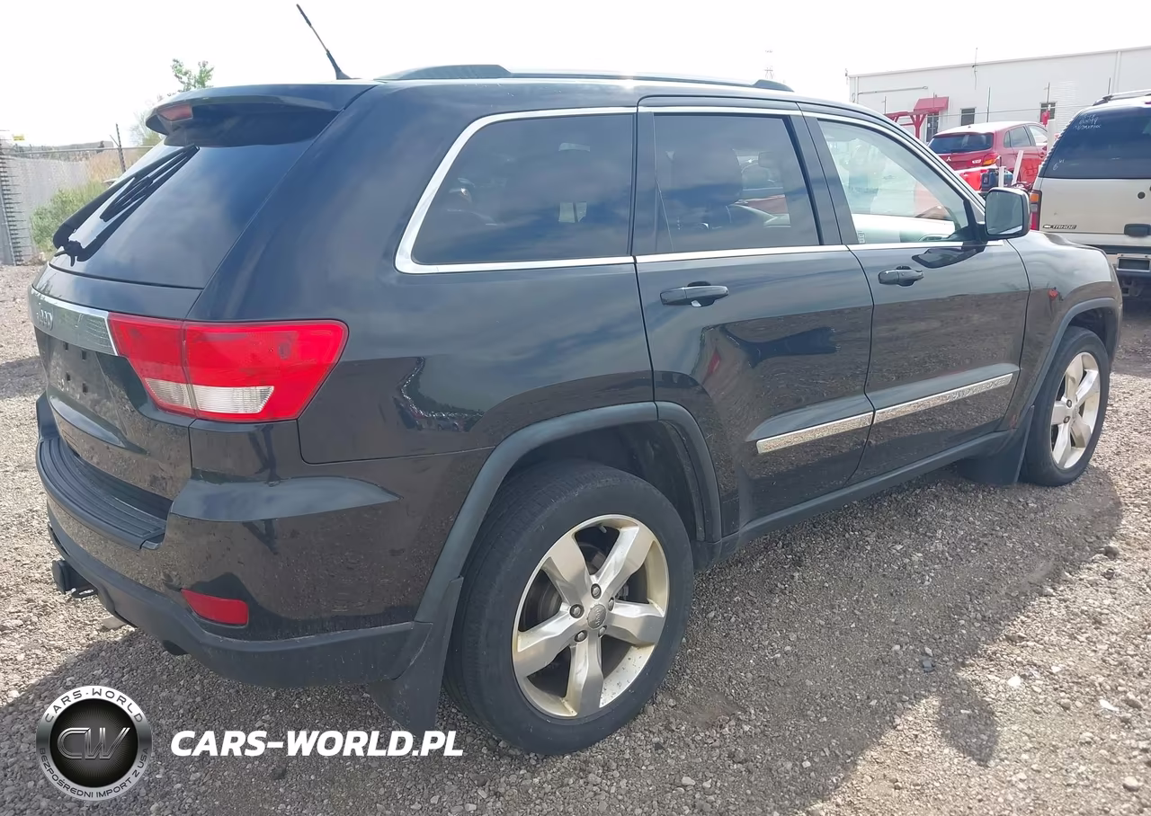 2012 Jeep Grand Cherokee Laredo VIN:1C4RJFAG3CC298386 - 4