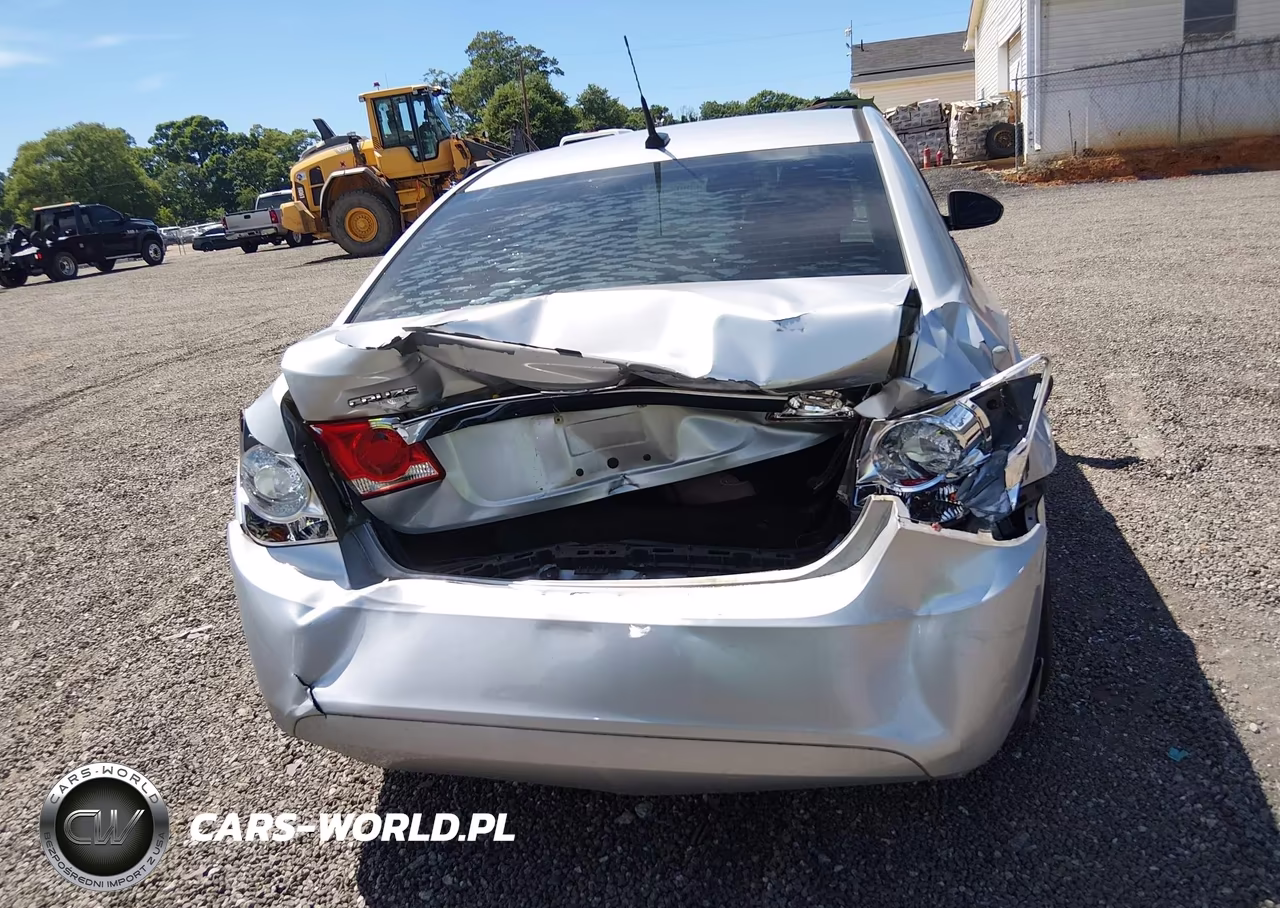 2014 Chevrolet Cruze Ls Auto VIN:1G1PA5SH6E7466292 - 16