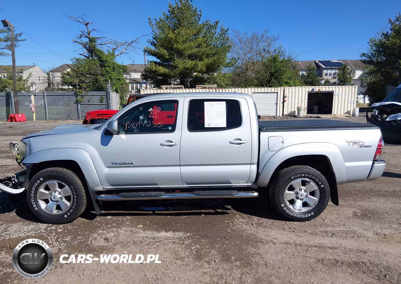 2011 Toyota Tacoma Base V6 VIN:3TMLU4EN6BM059096 - 15