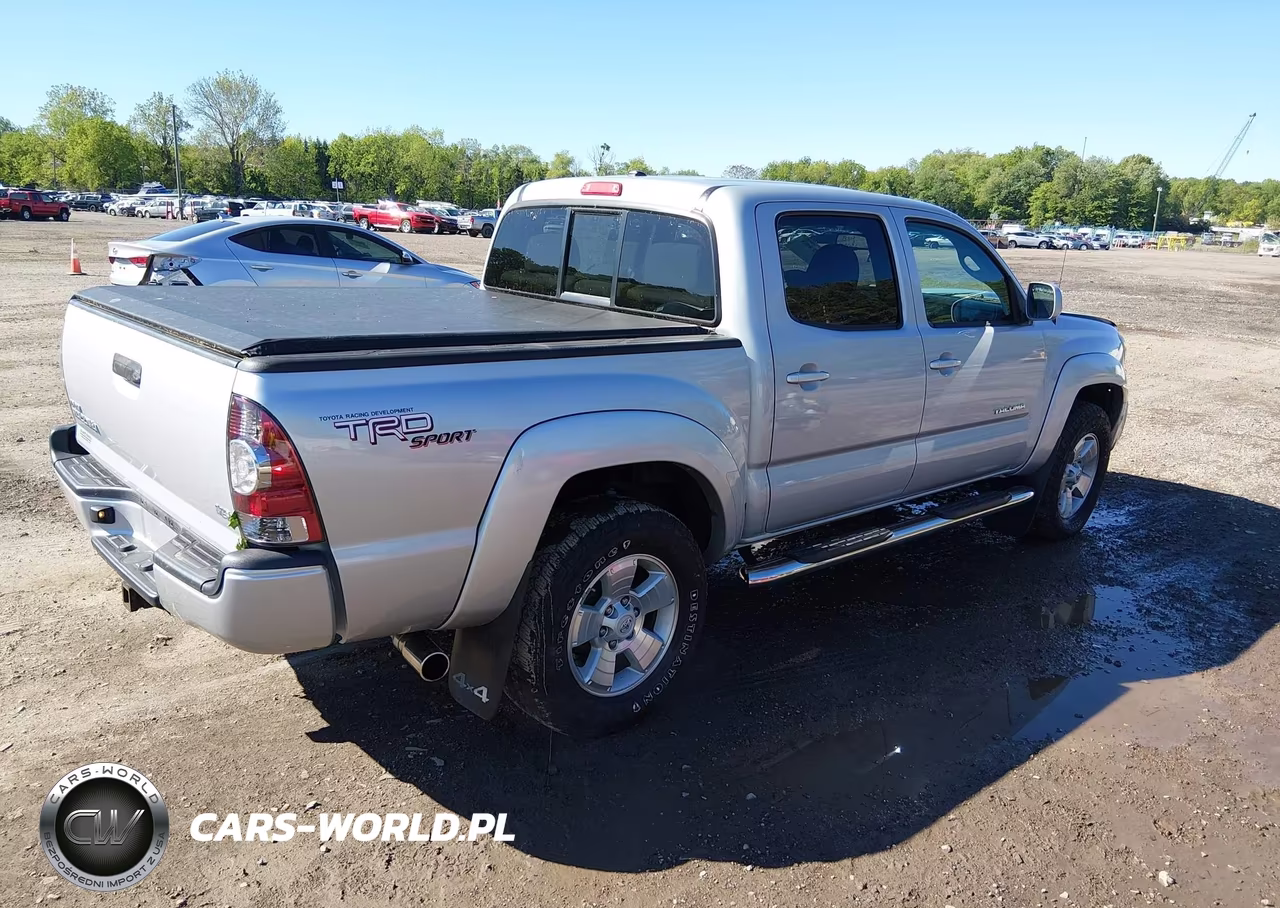 2011 Toyota Tacoma Base V6 VIN:3TMLU4EN6BM059096 - 4