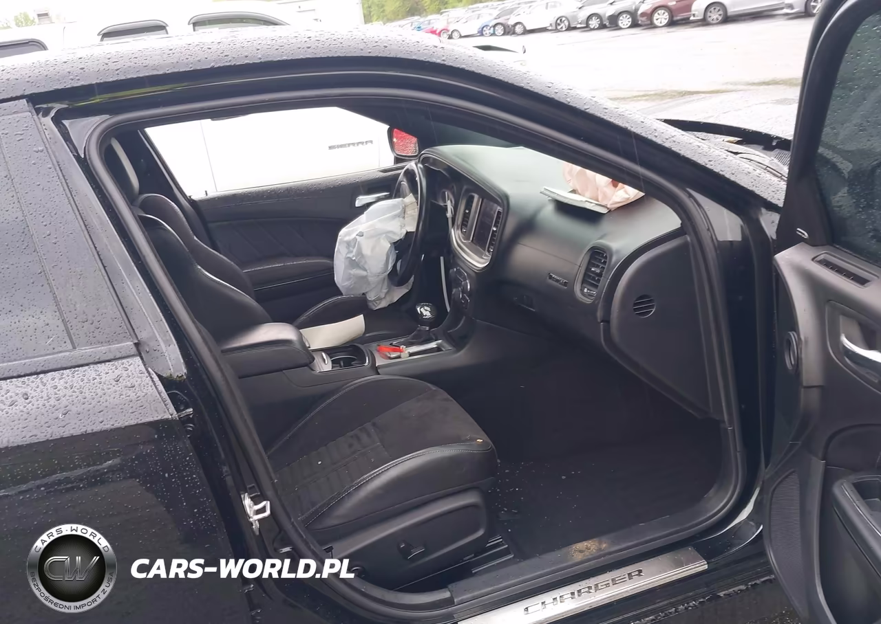 2019 Dodge Charger R-T Rwd VIN:2C3CDXCT5KH656696 - 5