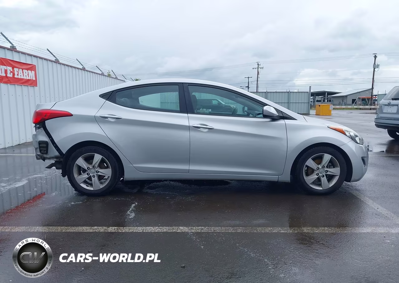 2013 Hyundai Elantra Gls VIN:KMHDH4AE4DU716454 - 14