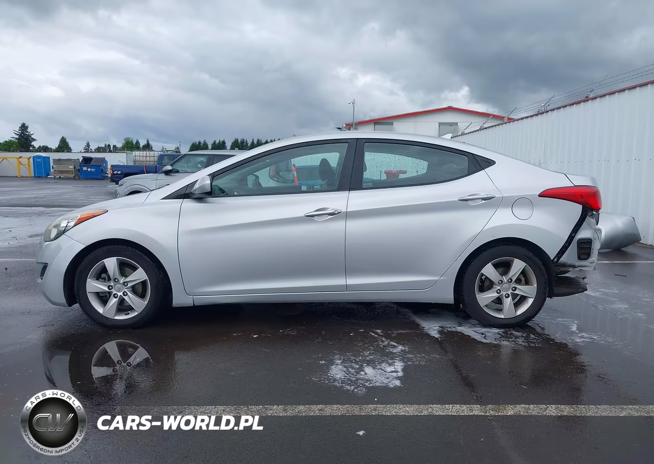 2013 Hyundai Elantra Gls VIN:KMHDH4AE4DU716454 - 15