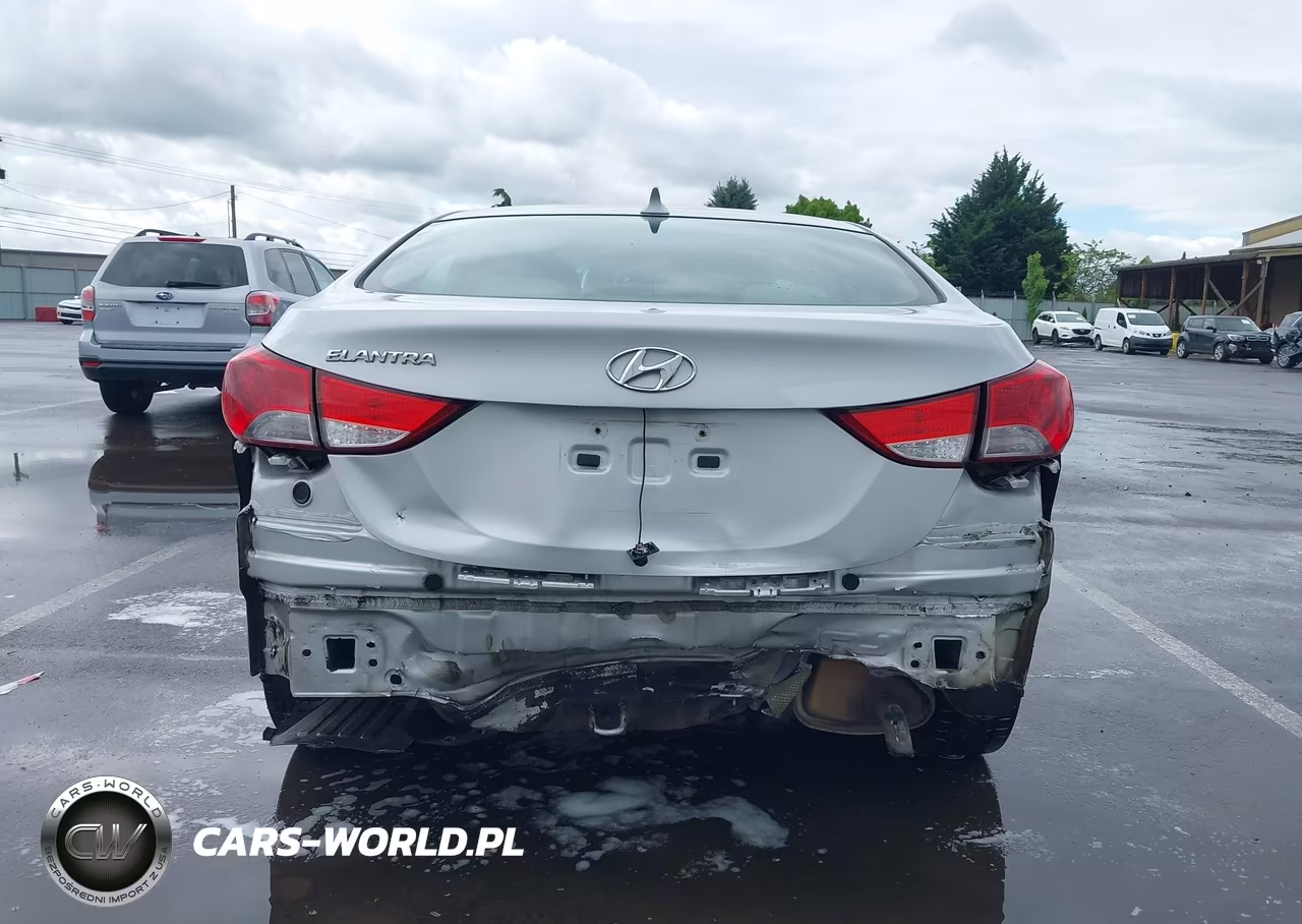 2013 Hyundai Elantra Gls VIN:KMHDH4AE4DU716454 - 17