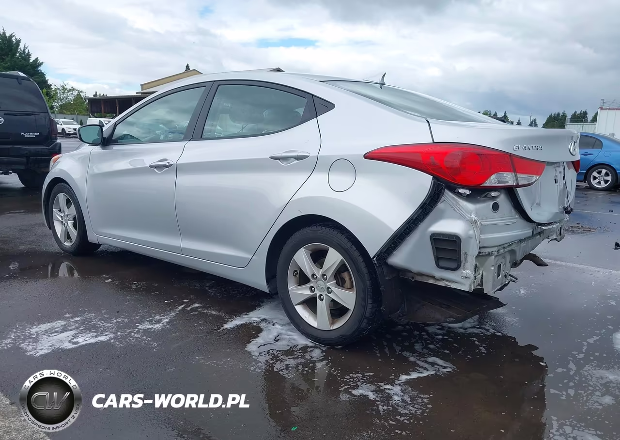 2013 Hyundai Elantra Gls VIN:KMHDH4AE4DU716454 - 3
