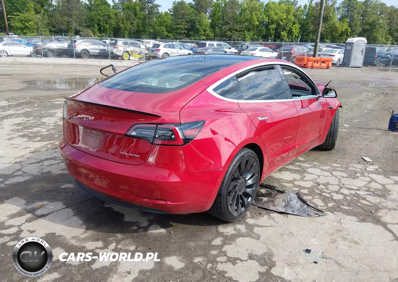 2018 Tesla Model 3 Long Range-Performance VIN:5YJ3E1EB3JF135216 - 4