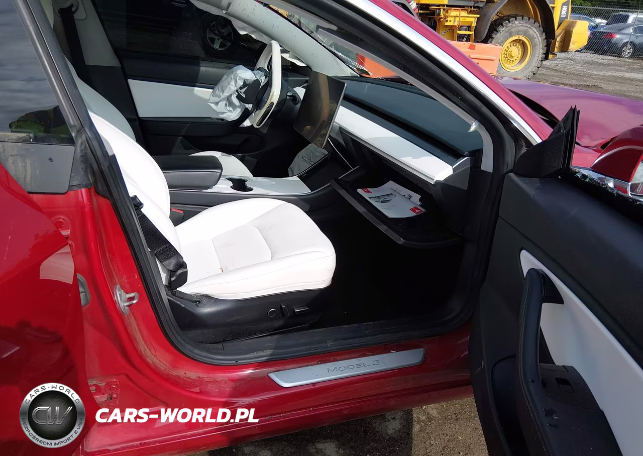 2018 Tesla Model 3 Long Range-Performance VIN:5YJ3E1EB3JF135216 - 5