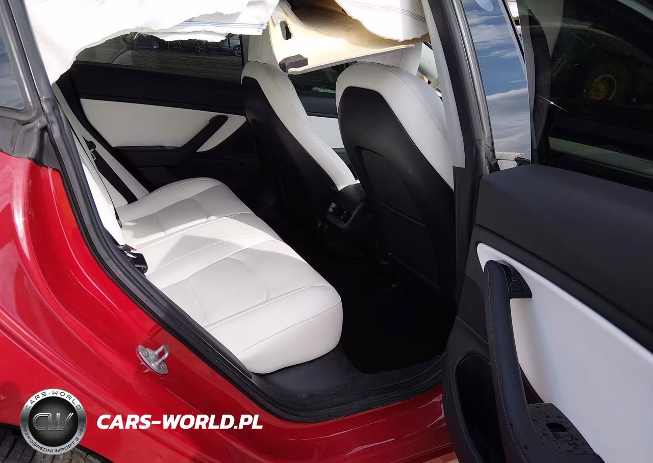 2018 Tesla Model 3 Long Range-Performance VIN:5YJ3E1EB3JF135216 - 8