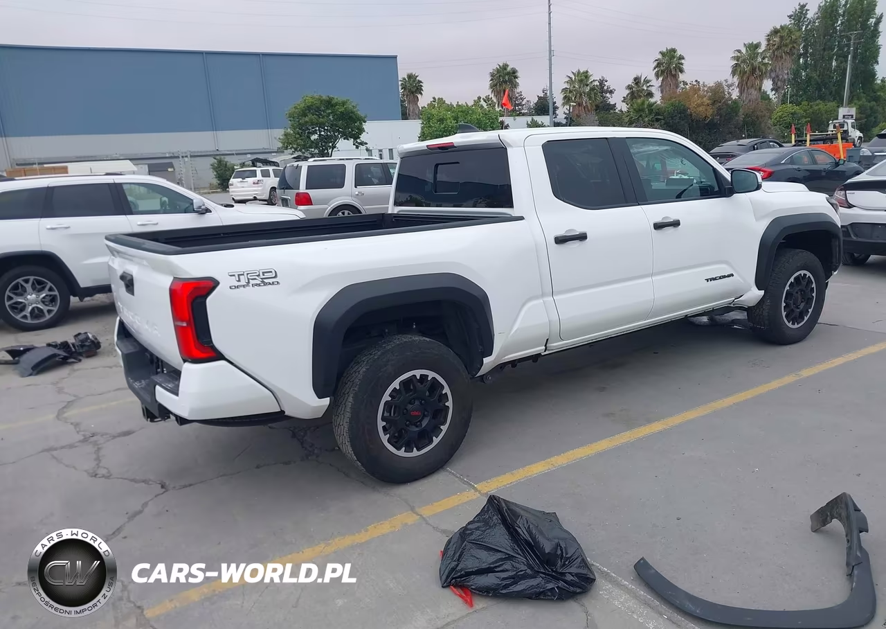 2024 Toyota Tacoma Trd Off Road VIN:3TMLB5JN5RM016526 - 4