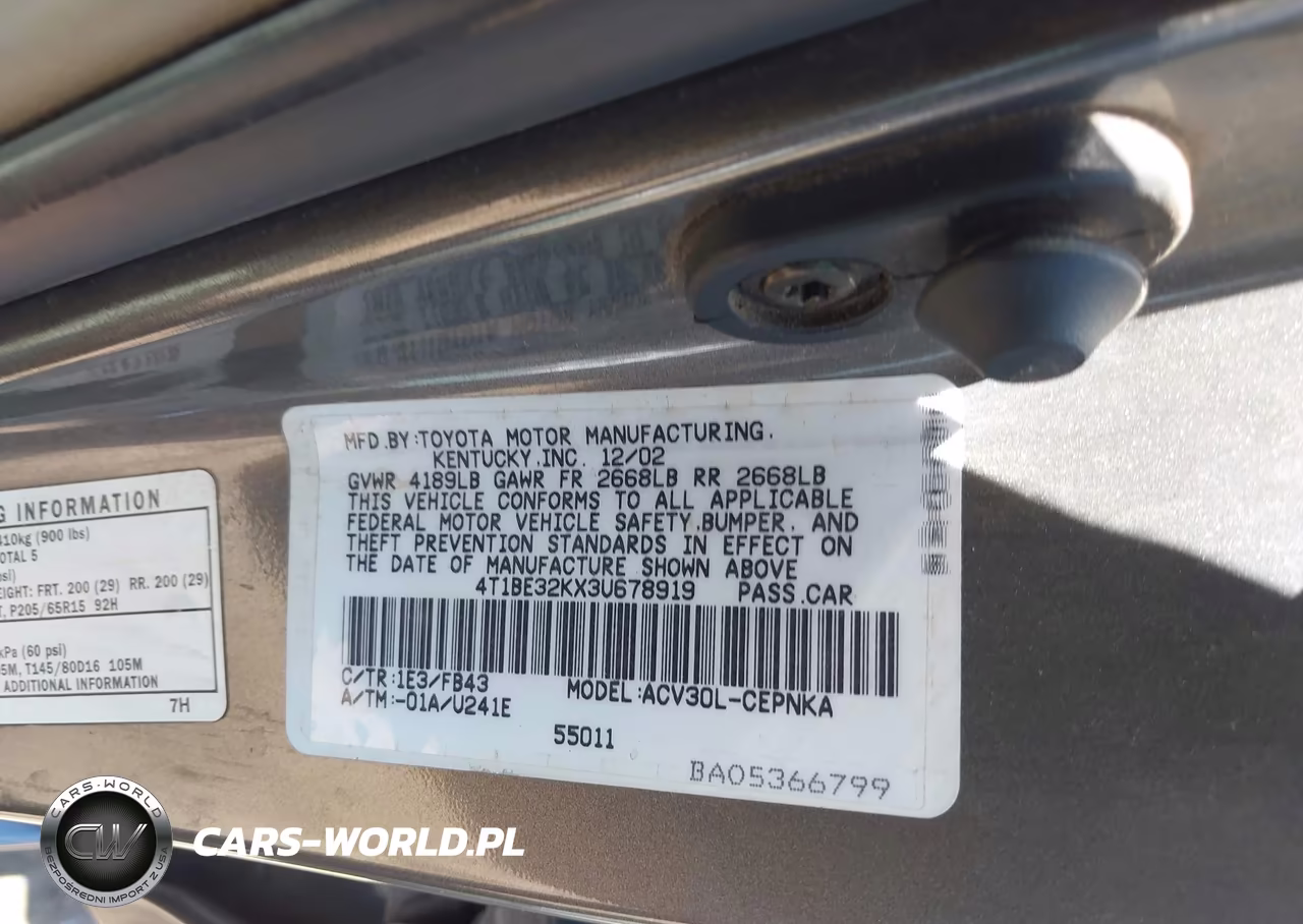 2003 Toyota Camry Le VIN:4T1BE32KX3U678919 - 9