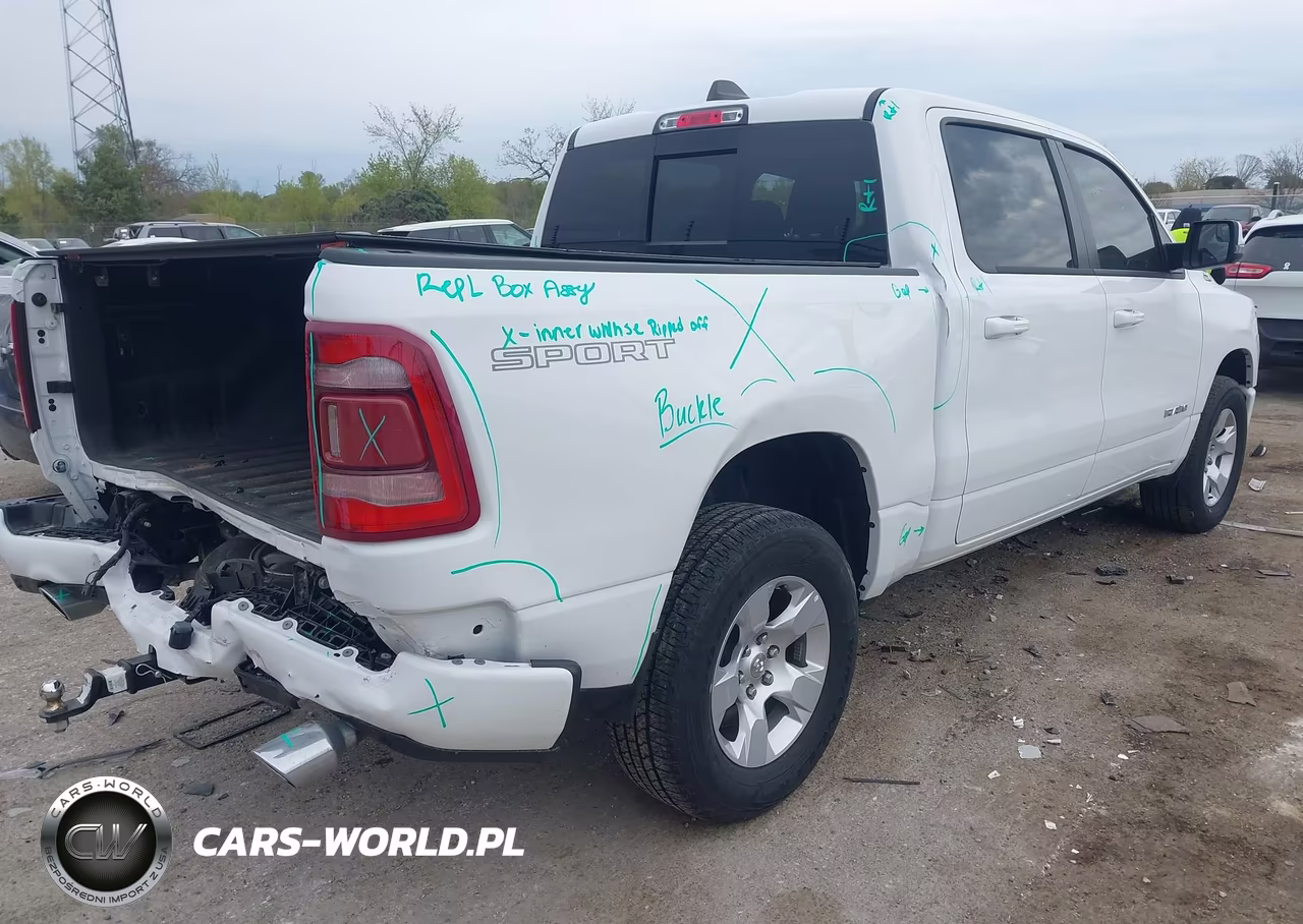 2023 Ram 1500 Big Horn 4X4 5'7 Box VIN:1C6SRFFT6PN555364 - 4