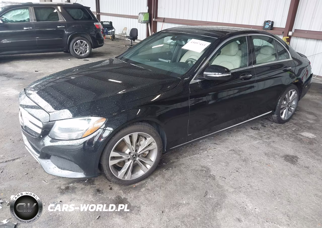 2018 Mercedes-Benz C 300 VIN:55SWF4JB0JU279855 - 2