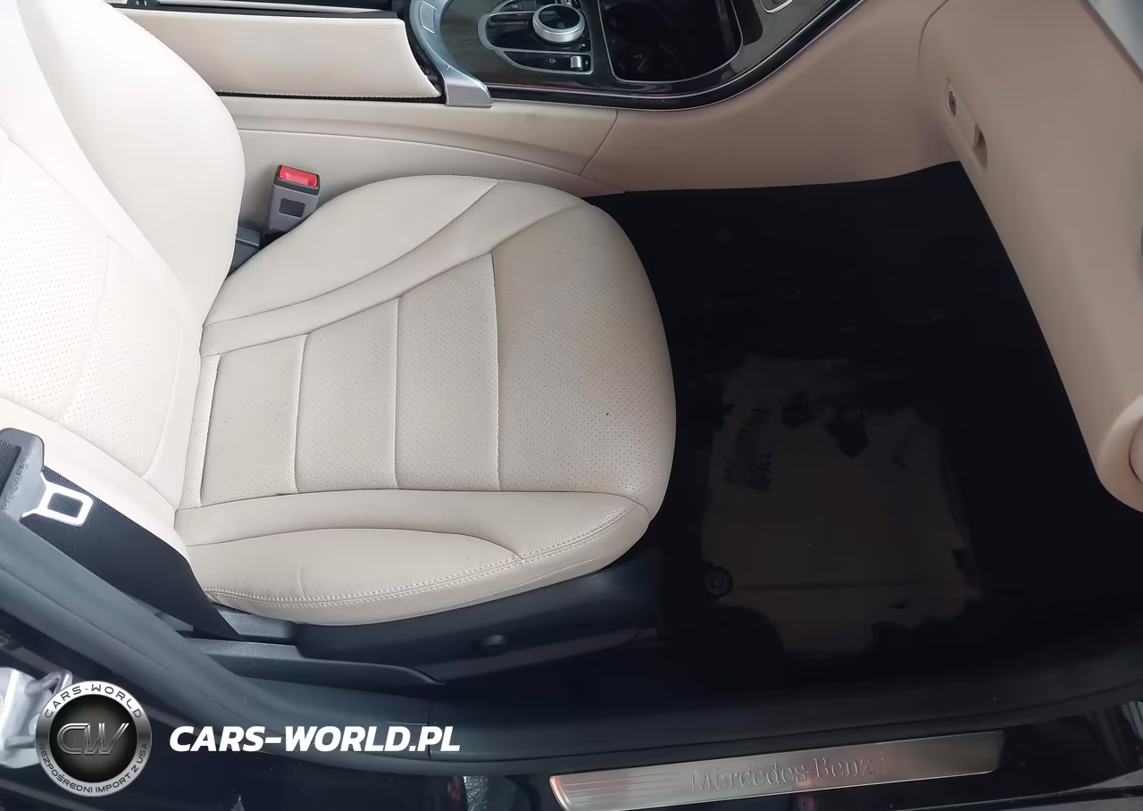 2018 Mercedes-Benz C 300 VIN:55SWF4JB0JU279855 - 5