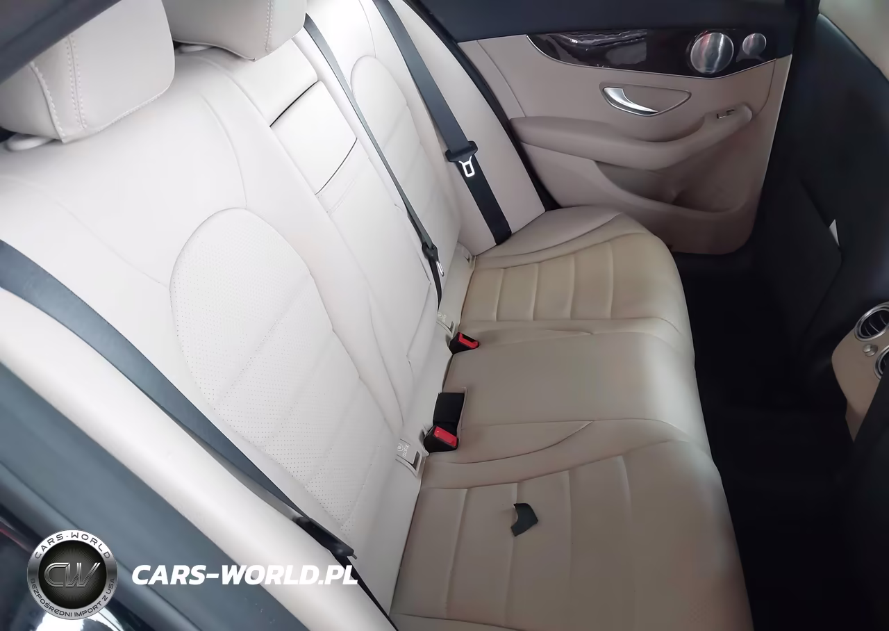 2018 Mercedes-Benz C 300 VIN:55SWF4JB0JU279855 - 8