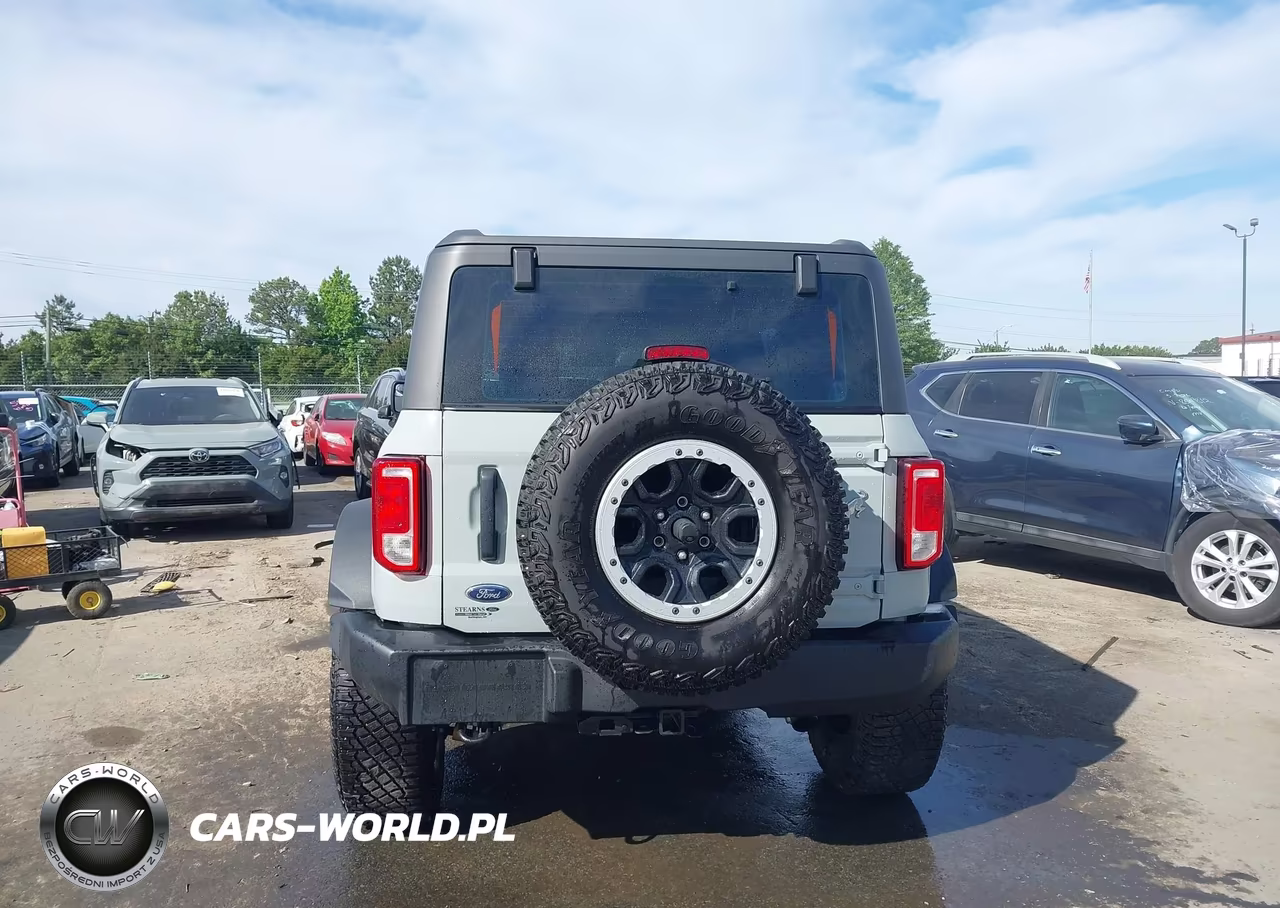 2023 Ford Bronco VIN:1FMEE5DP2PLB25100 - 17