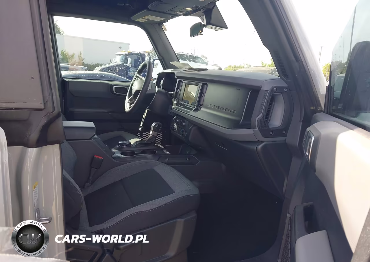 2023 Ford Bronco VIN:1FMEE5DP2PLB25100 - 5