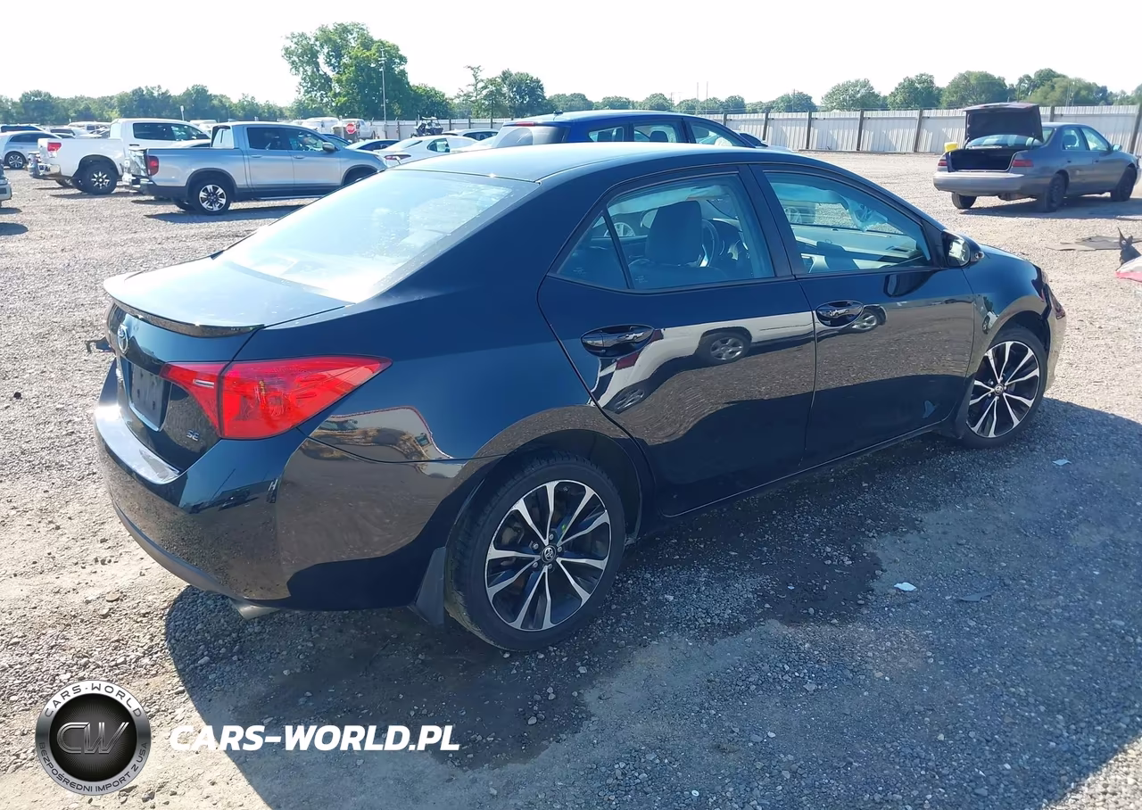 2019 Toyota Corolla Se VIN:2T1BURHE3KC204317 - 4