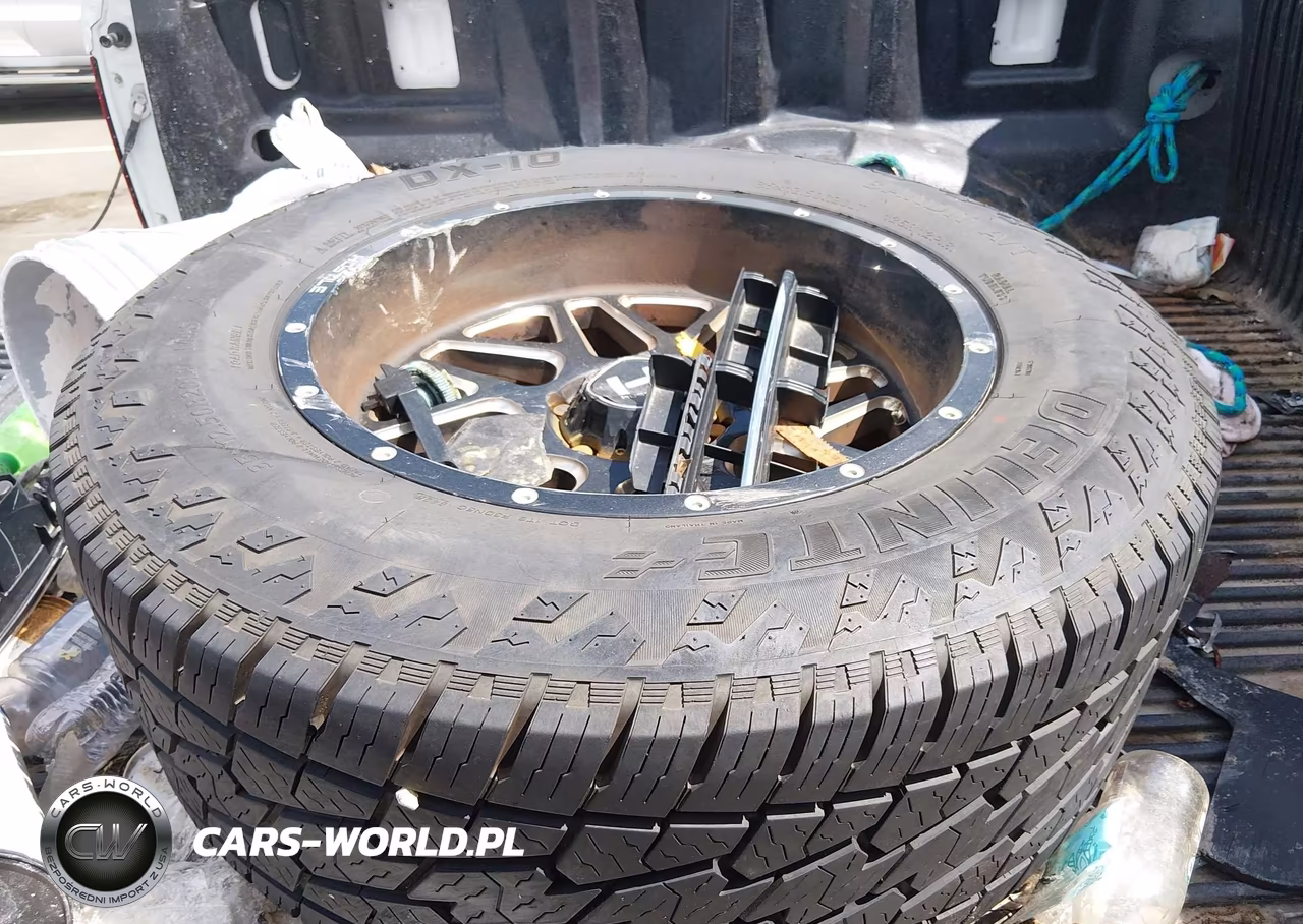 2018 Ford F-150 Xlt VIN:1FTEW1EG1JFA63963 - 12