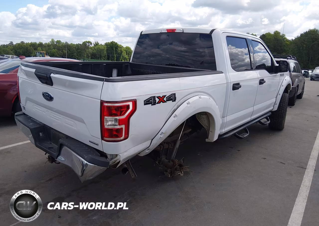 2018 Ford F-150 Xlt VIN:1FTEW1EG1JFA63963 - 4