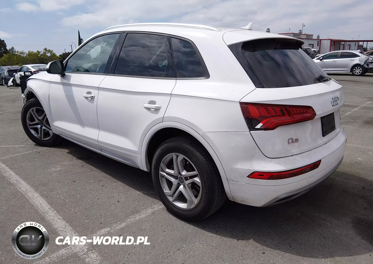 2018 Audi Q5 2.0T Premium-2.0T Tech Premium VIN:WA1ANAFY3J2133005 - 3