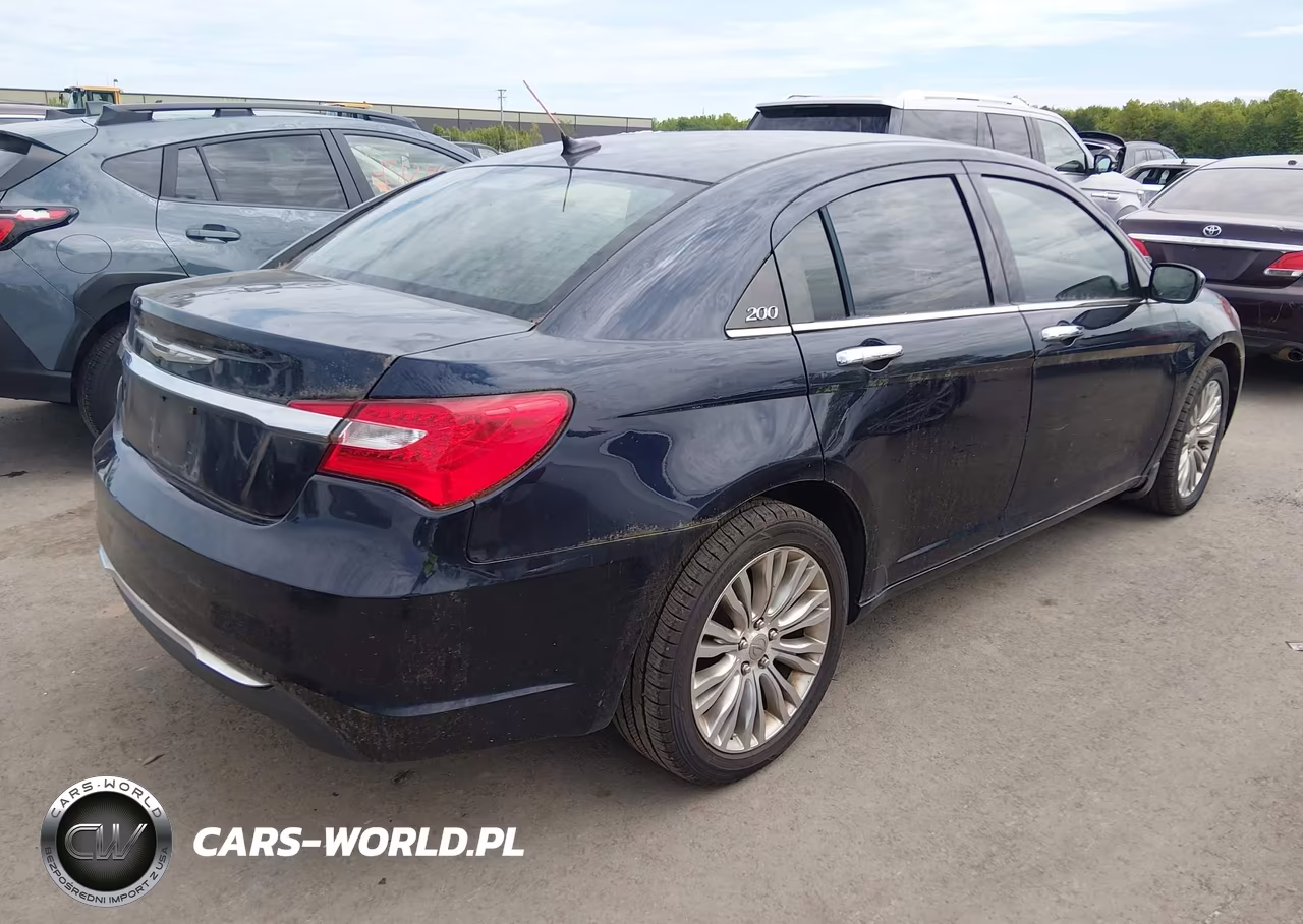 2012 Chrysler 200 Limited VIN:1C3CCBCB0CN250301 - 4