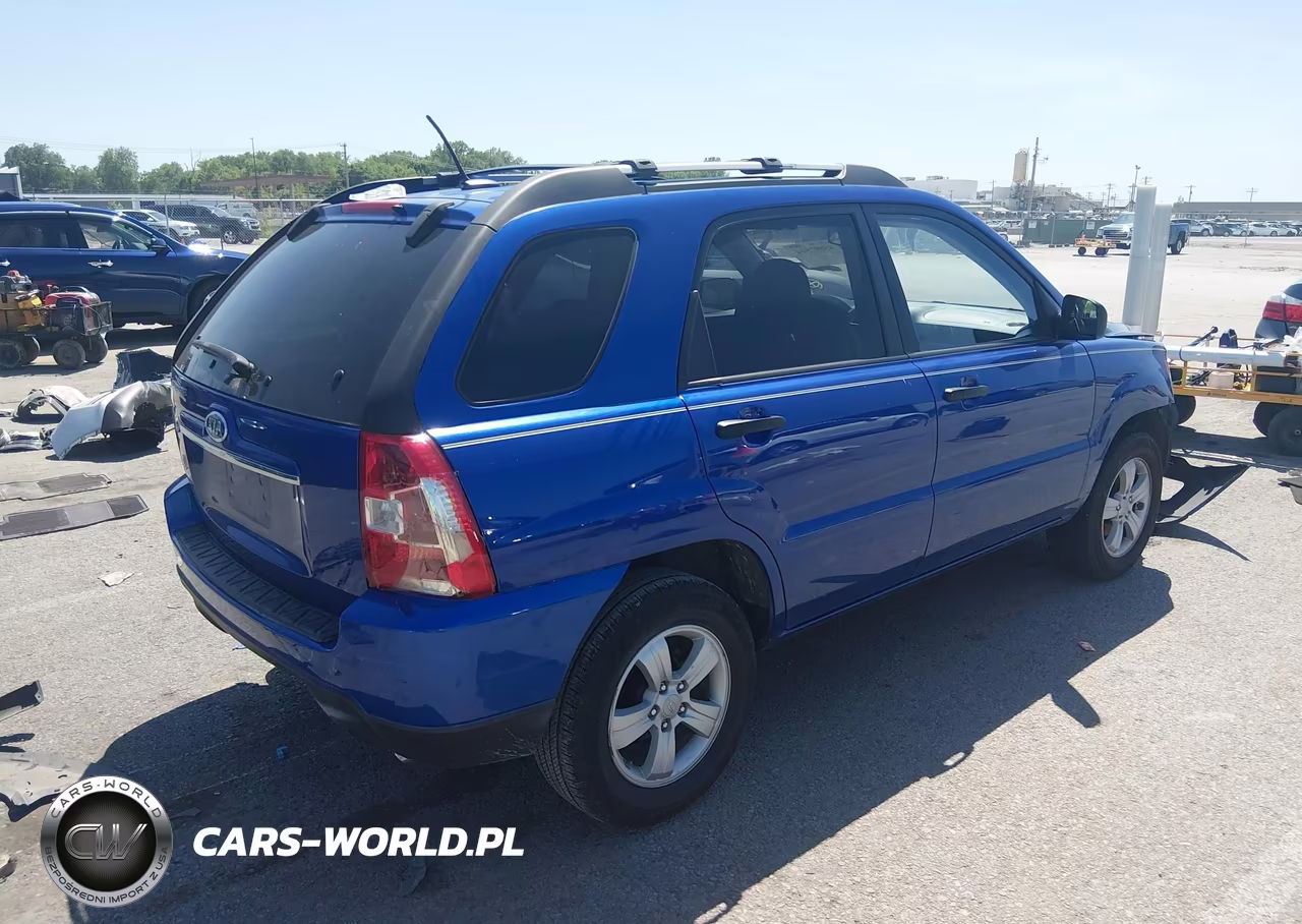 2010 Kia Sportage Lx VIN:KNDKG3A45A7692417 - 4