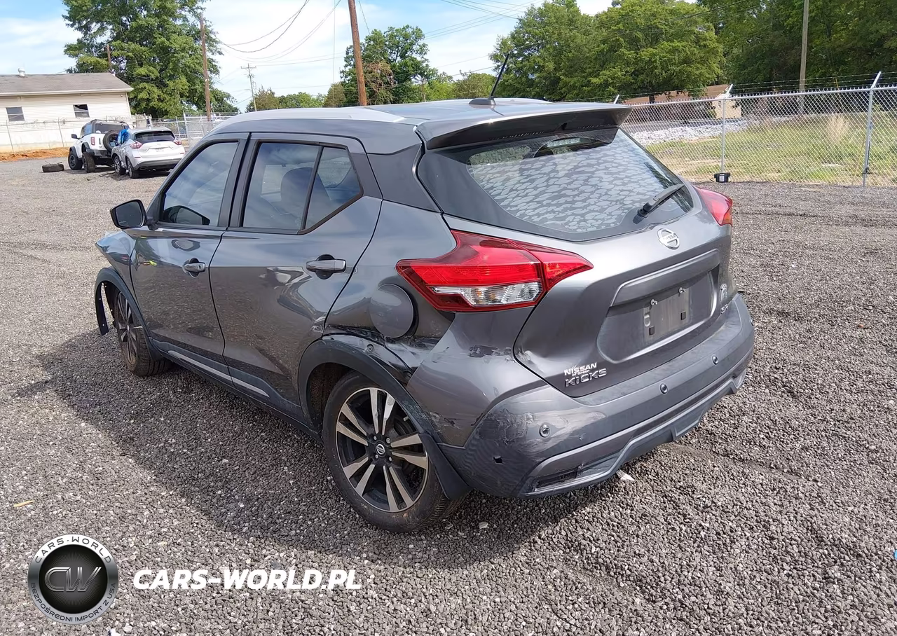 2020 Nissan Kicks Sr Xtronic Cvt VIN:3N1CP5DV4LL533040 - 3