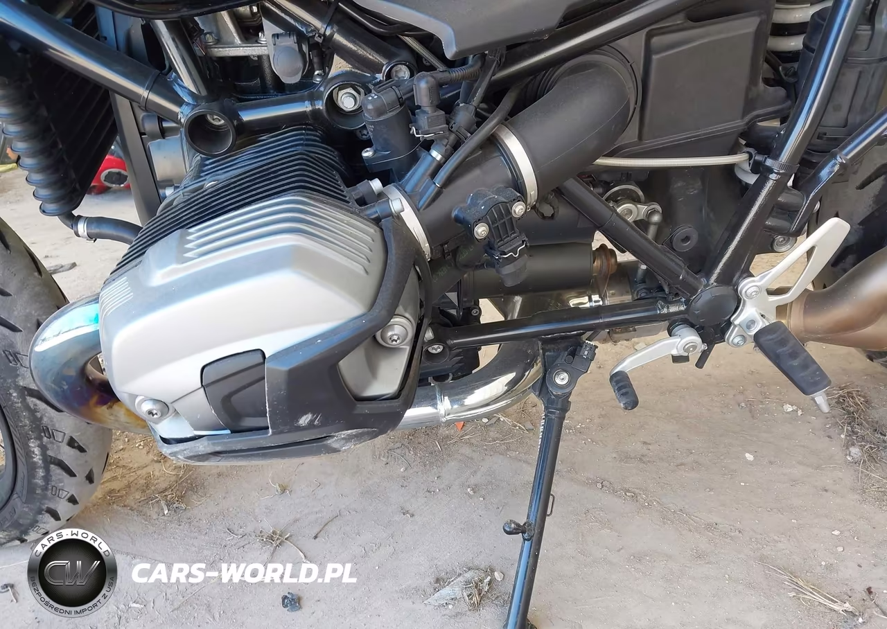 2015 BMW R Nine T VIN:WB10A1604FZ398356 - 9