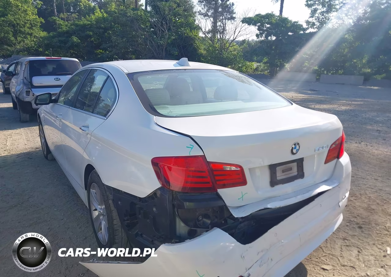 2012 BMW 528I VIN:WBAXG5C51CDX05382 - 3