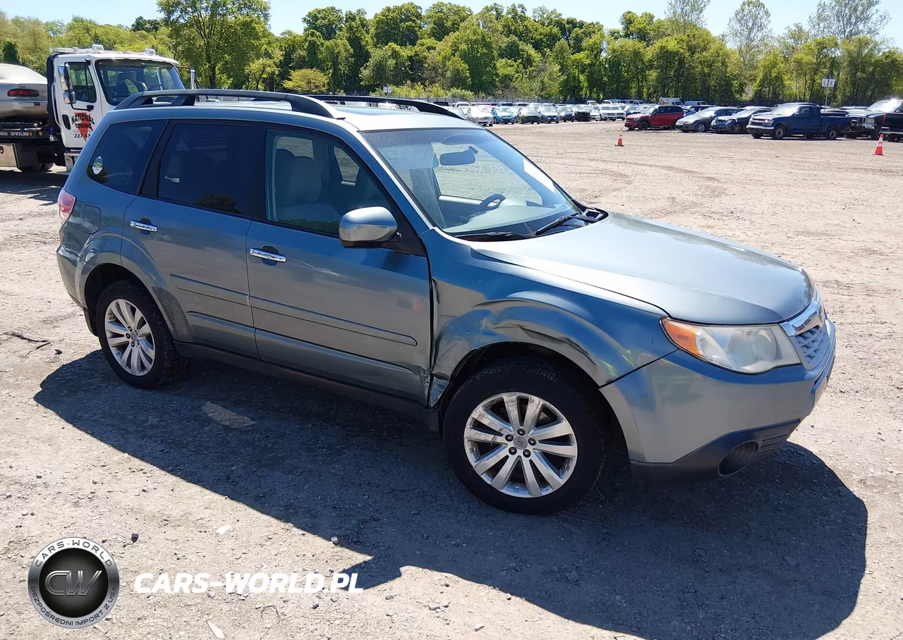 2012 Subaru Forester 2.5X Premium – zdjęcie 1 z 15