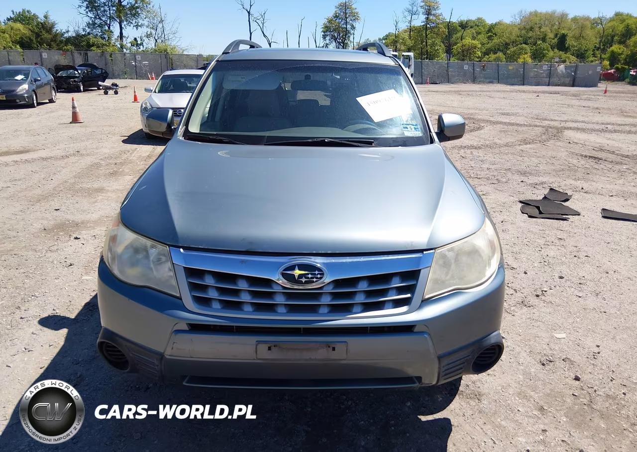 2012 Subaru Forester 2.5X Premium VIN:JF2SHADC9CH401176 - 11