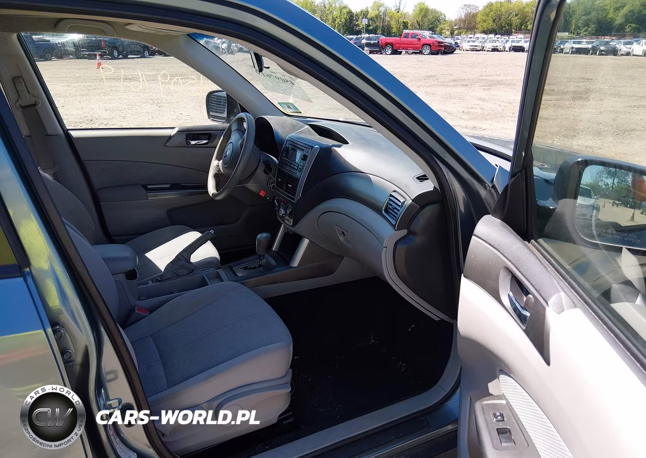 2012 Subaru Forester 2.5X Premium VIN:JF2SHADC9CH401176 - 5