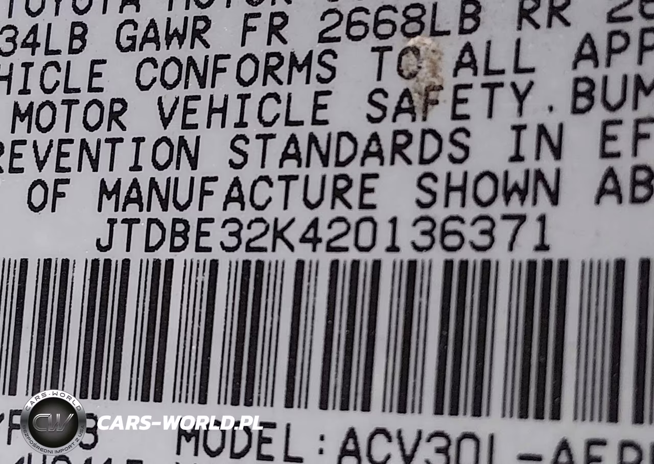 2002 Toyota Camry Le VIN:JTDBE32K420136371 - 9