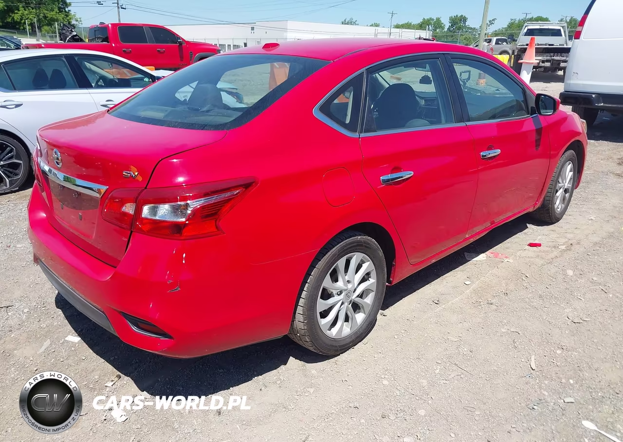 2018 Nissan Sentra Sv VIN:3N1AB7AP4JL655160 - 4