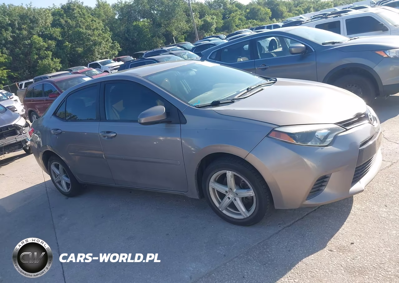 2015 Toyota Corolla Le VIN:5YFBURHE9FP213741 - 13
