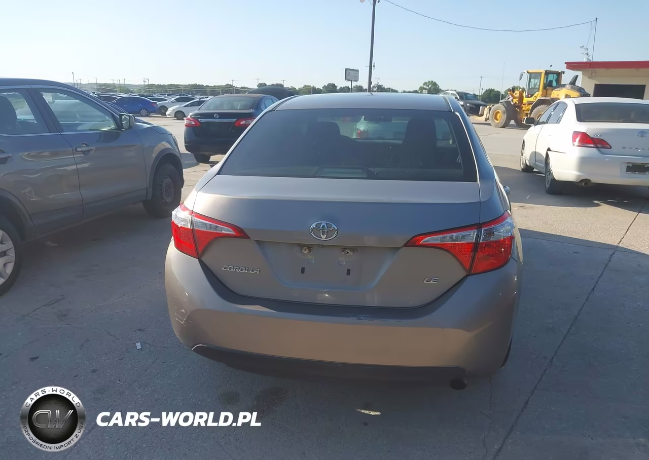 2015 Toyota Corolla Le VIN:5YFBURHE9FP213741 - 16