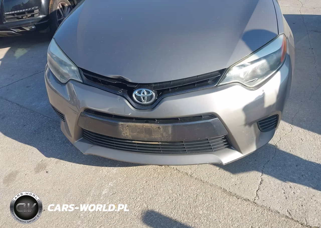 2015 Toyota Corolla Le VIN:5YFBURHE9FP213741 - 6